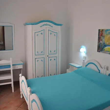 L'ulivo E Il Mare *